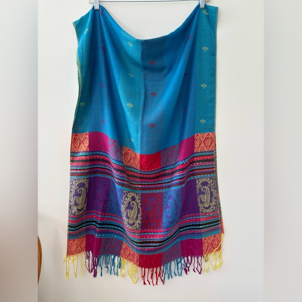 Vibrant Pashmina Scarf 100% Cashmere Pashmina Paisley Blue Red Fringe 69 in Long
